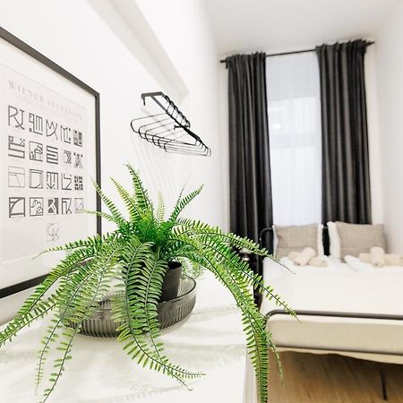 Central City Style Rooms By Home2 فيينا المظهر الخارجي الصورة